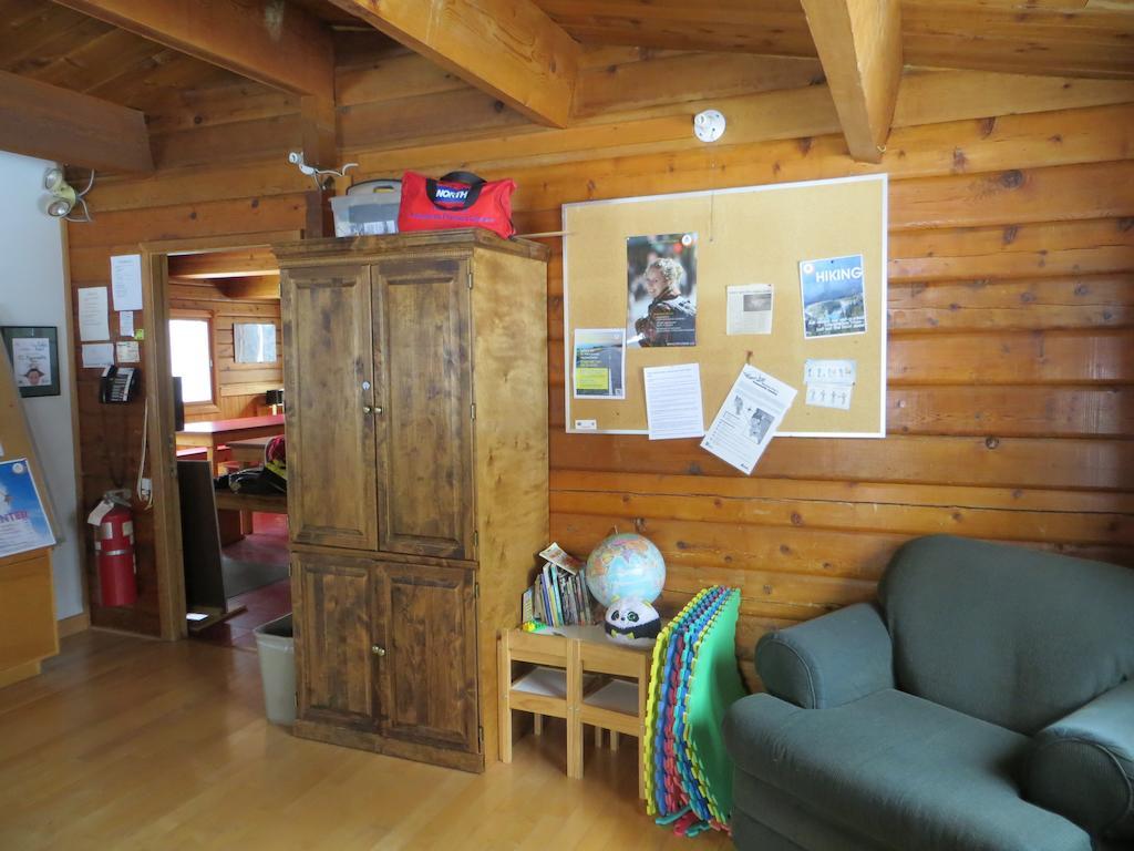 Hi Kananaskis Wilderness - Hostel Buitenkant foto